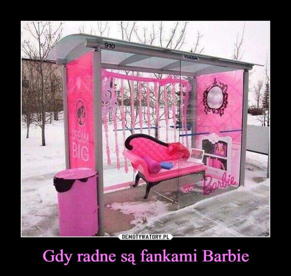 Memy o Barbie