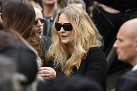 Hteli su da je pretvore u PROSTITUTKU I SEKSUALNU ROBINJU, a mogla je da postane PRINCEZA: Paklena sudbina jedne od NAJLEPŠIH ŽENA modnog sveta