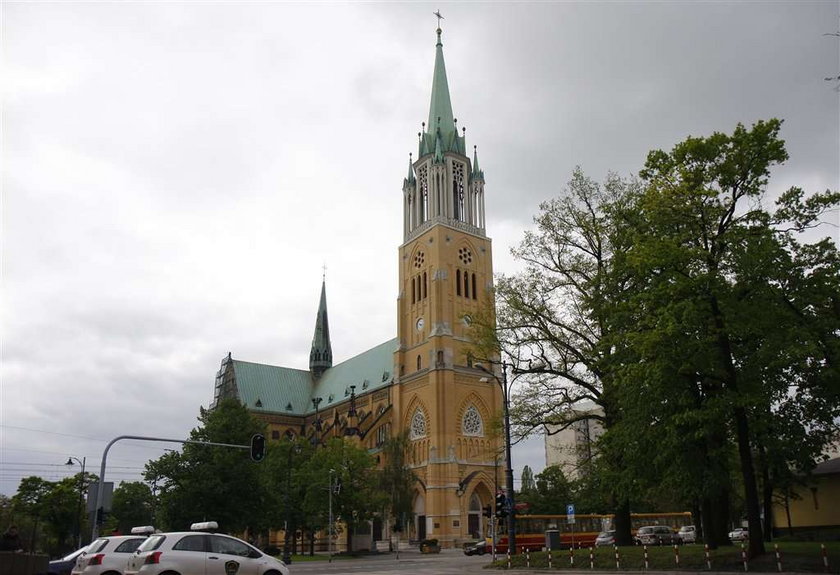 Łódź, katedra, golas