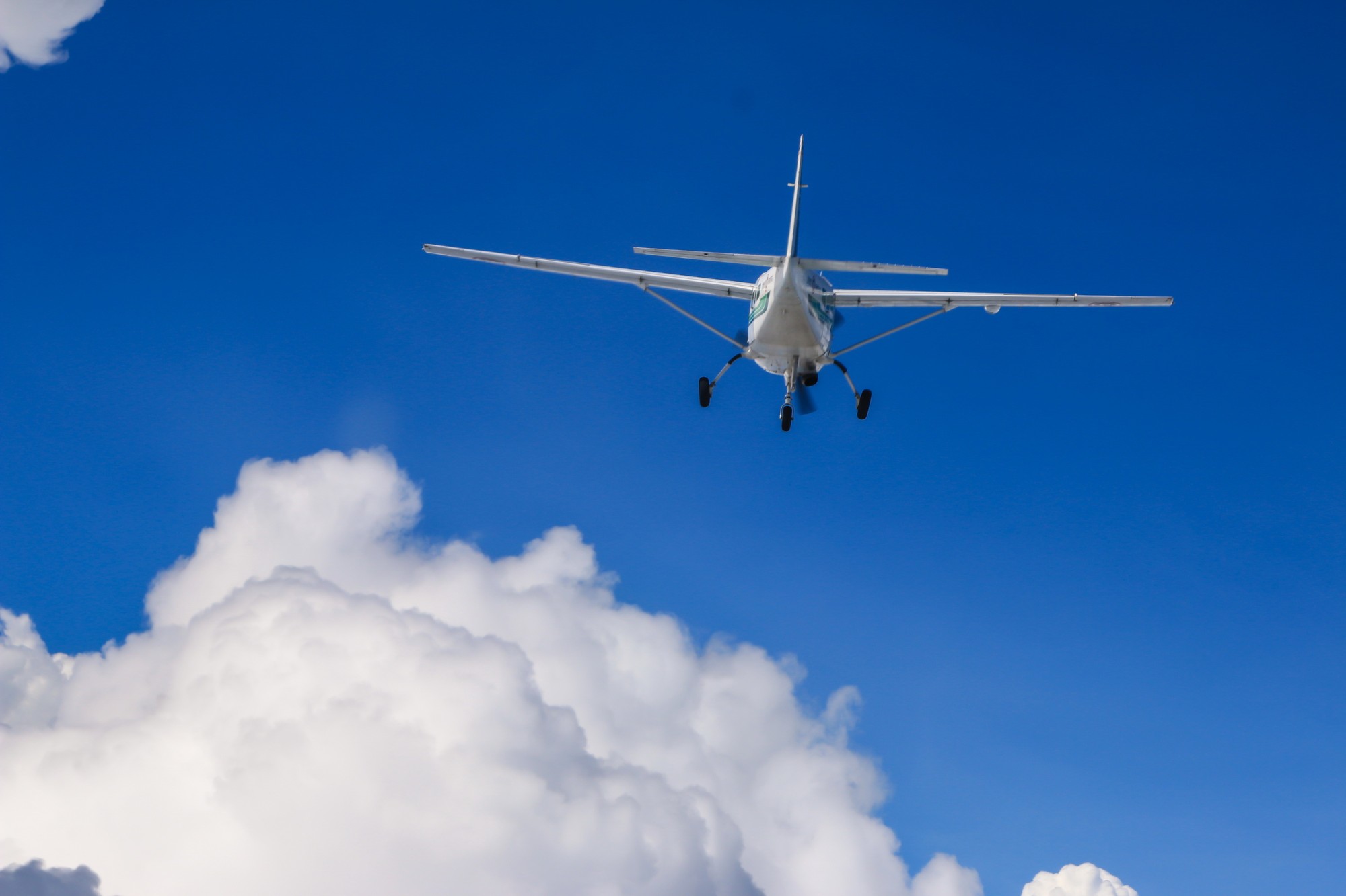Stroj typu Cessna v nedeľu popoludní zmizol z radarov z doposiaľ neznámych príčin na spiatočnom lete z chorvátskeho Splitu do Leverkusenu (ilustračné foto).