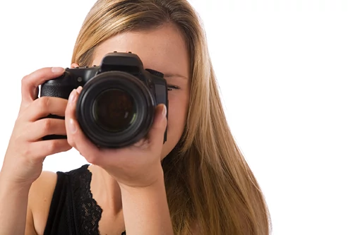 55% użytkowników aparatów w Polsce wykonuje 25-100 zdjęć miesięcznie