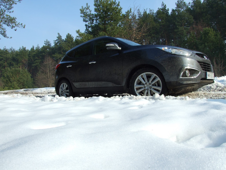 Hyundai ix35: po asfalcie i po błocie, po twardym i po miękkim - nowy gracz w segmencie SUV