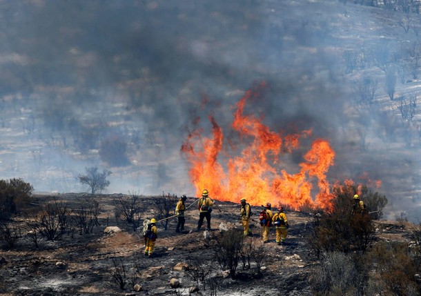 Sand Fire burns in California