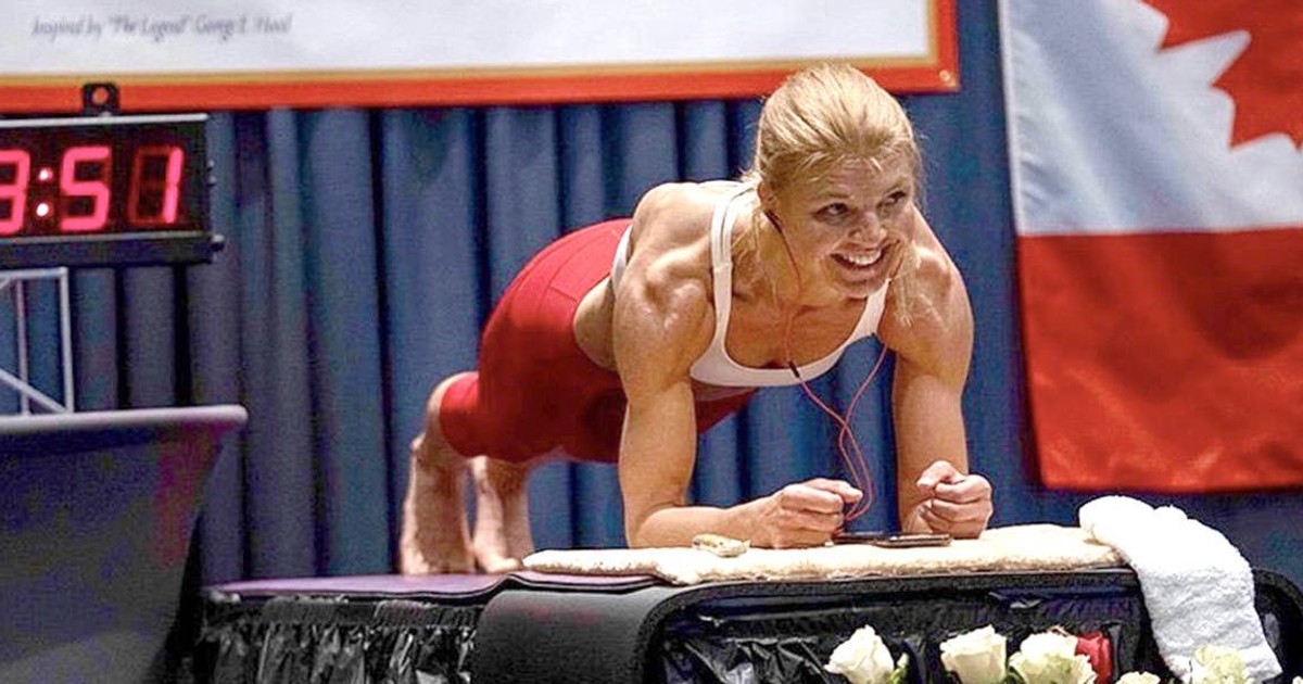 Watch This Woman Set A New World Record For The Longest Plank Hold