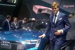 Auto stworzone przez Polaka zachwyciło we Frankfurcie. Przejedzie 500 km bez ładowania