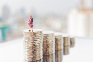 Od początku roku zaległości emerytów spadły o 0,5 mld zł do 5,9 mld zł