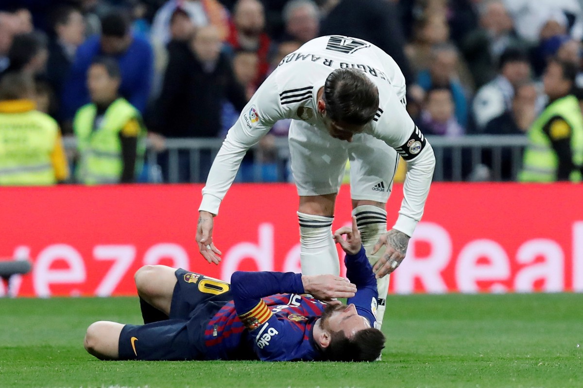 Brzydkie zachowanie Sergio Ramos. Uderzył Lionela Messiego w twarz [WIDEO]