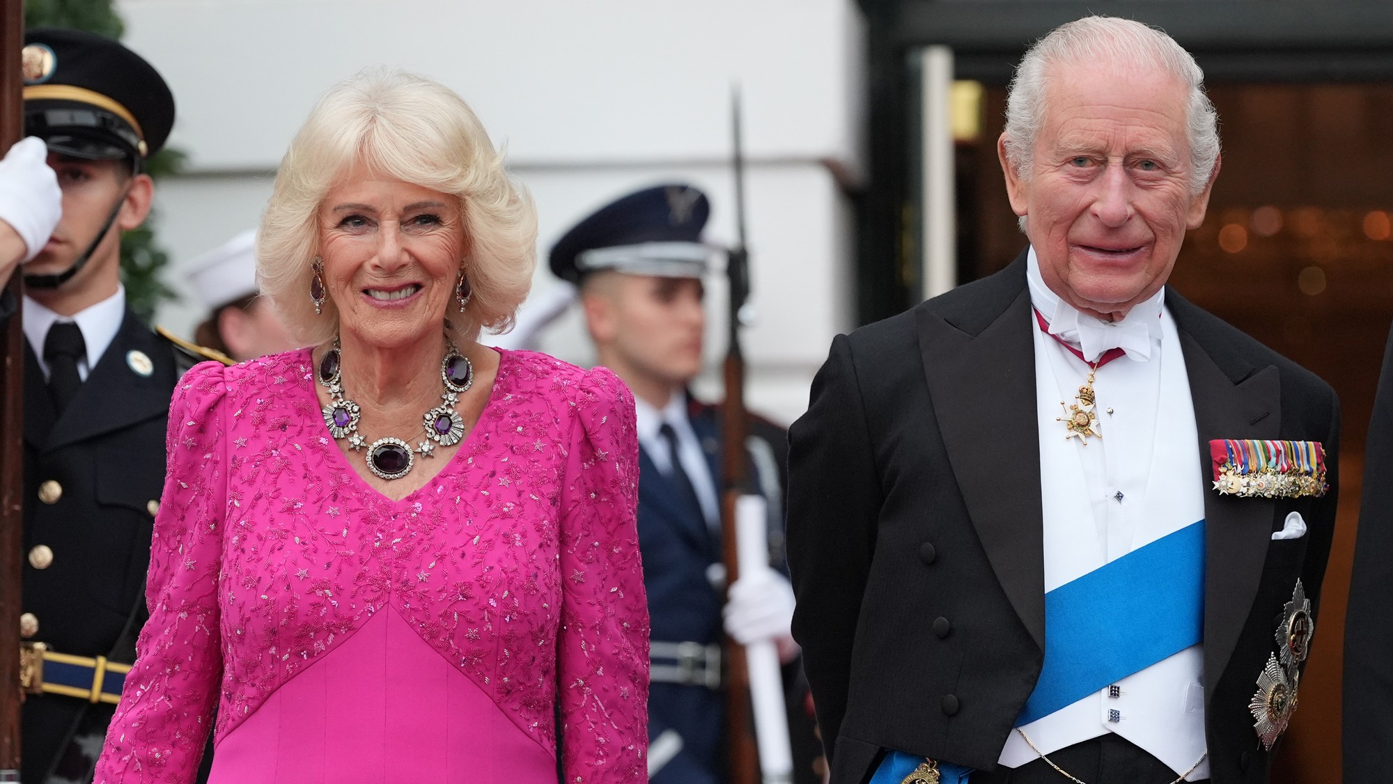Kráľ Karol III. a kráľovná Kamila.