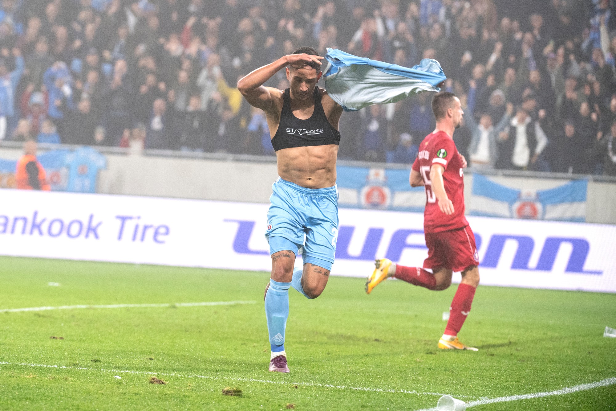 Eric Ramirez (Slovan) sa teší po strelení gólu.