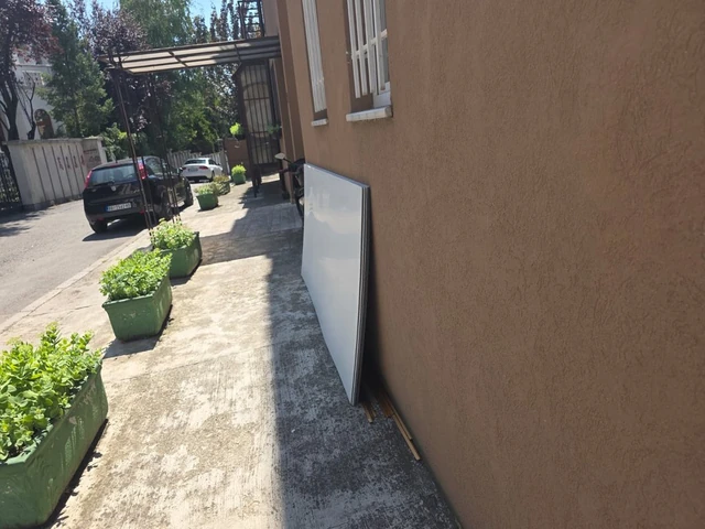 Niko ne veruje PRIZORU ispred Majinog STANA NA VOŽDOVCU: Gadno se sukobila sa Asminom, danas "OKRENULA DRUGU PLOČU" (FOTO)