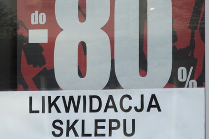 Tysiące sklepów znikają z polskiego rynku