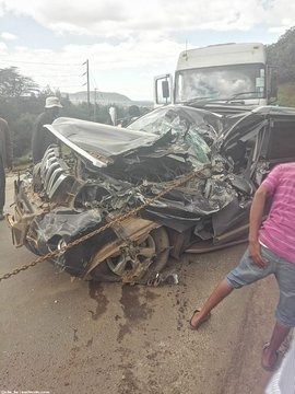 Accident involving trucks and 8 vehicles at the old church along Mai Mahiu