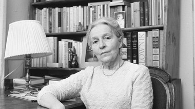 wszyscy polacy znają jej książki. jedna do dziś jest szkolną lekturą