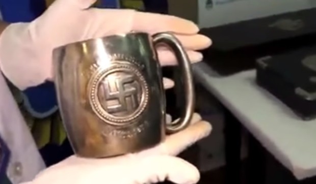 Nacisti, Island, Blago