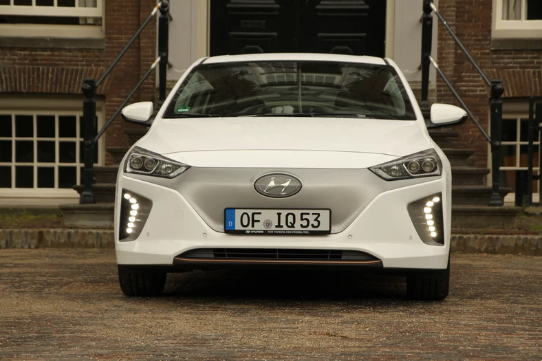 Hyundai Ioniq