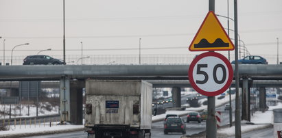 Zrobił 50 km/h na autostradzie zamiast remontować