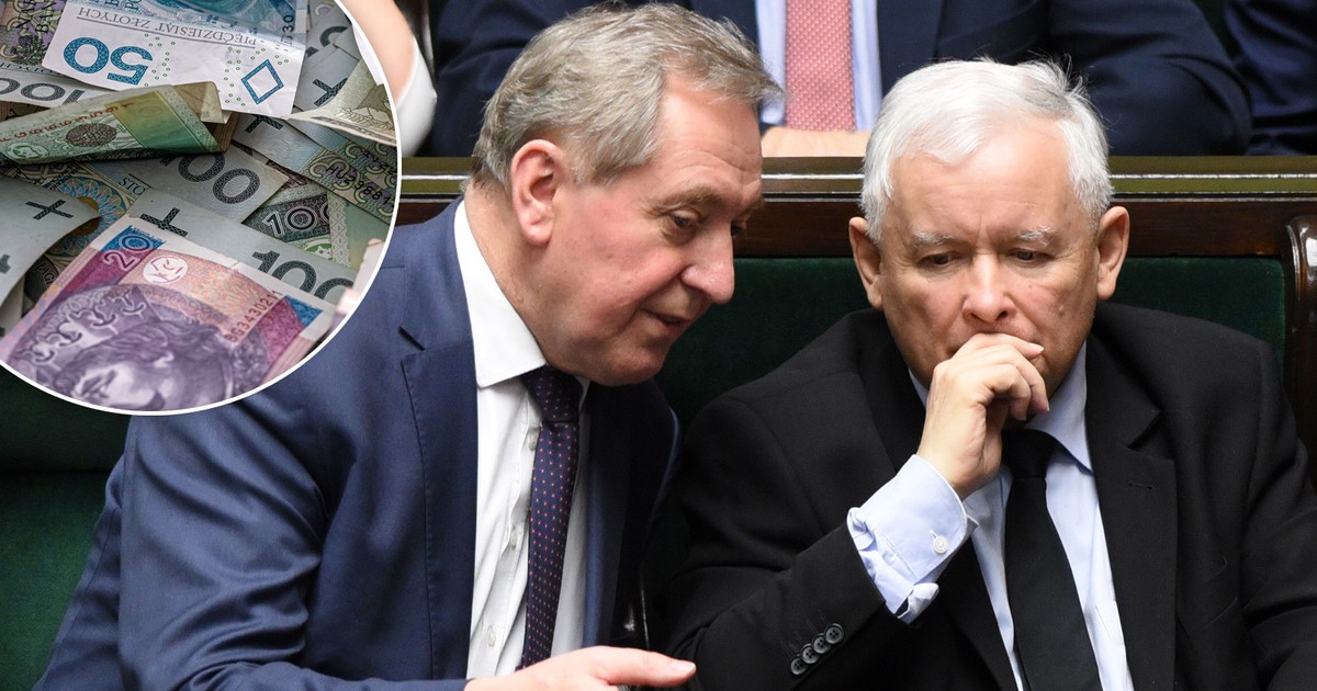 Kaczyński ma problem, a politycy PiS wpłacają mało. "Mamy niedobory"