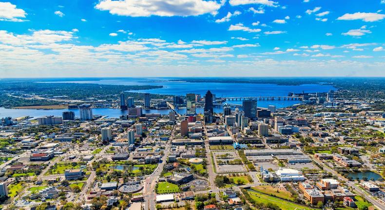 Aerial view of Jacksonville, Florida along the St. Johns River.Art Wagner