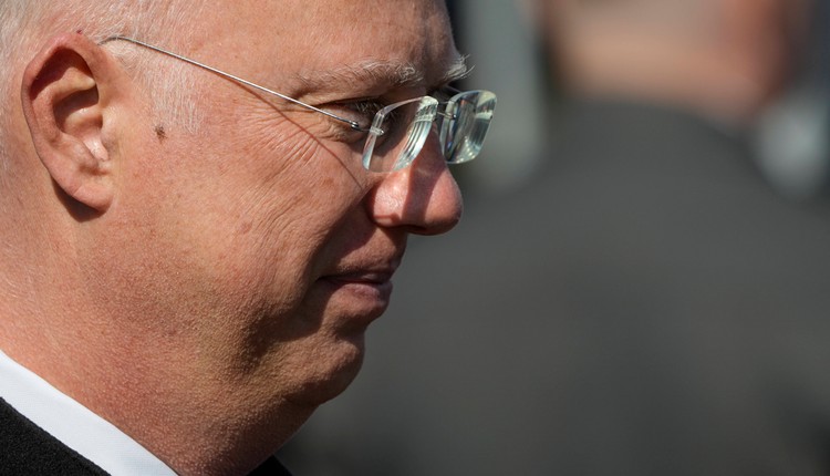 Tajemnicza wizyta Dmitrijewa w Paryżu. Został zauważony nieopodal Pałacu Elizejskiego