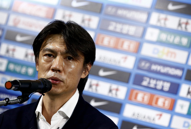 Trener Korei przeprasza za słaby występ na mundialu i drugi raz rezygnuje