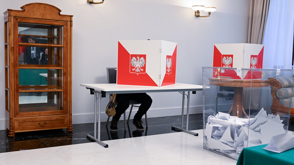 Wybory samorządowe odbędą się 7 i 21 kwietnia 2024 r.