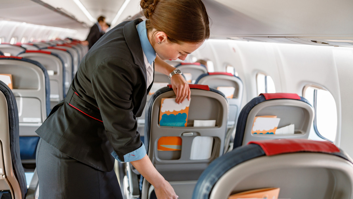 Stewardesa wskazała trzy rzeczy, których nie znosi w zachowaniu pasażerów