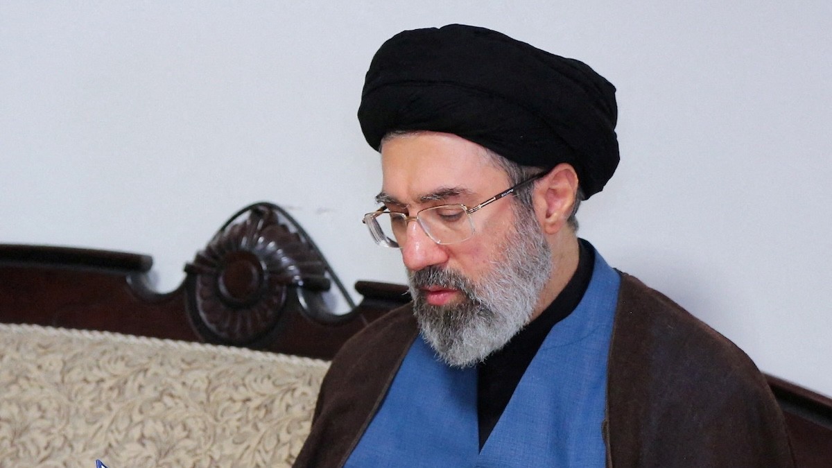 Mojtaba Chameneí, druhý syn zosnulého iránskeho najvyššieho vodcu ajatolláha Alího Chameneího, v Iráne 1. októbra 2024.