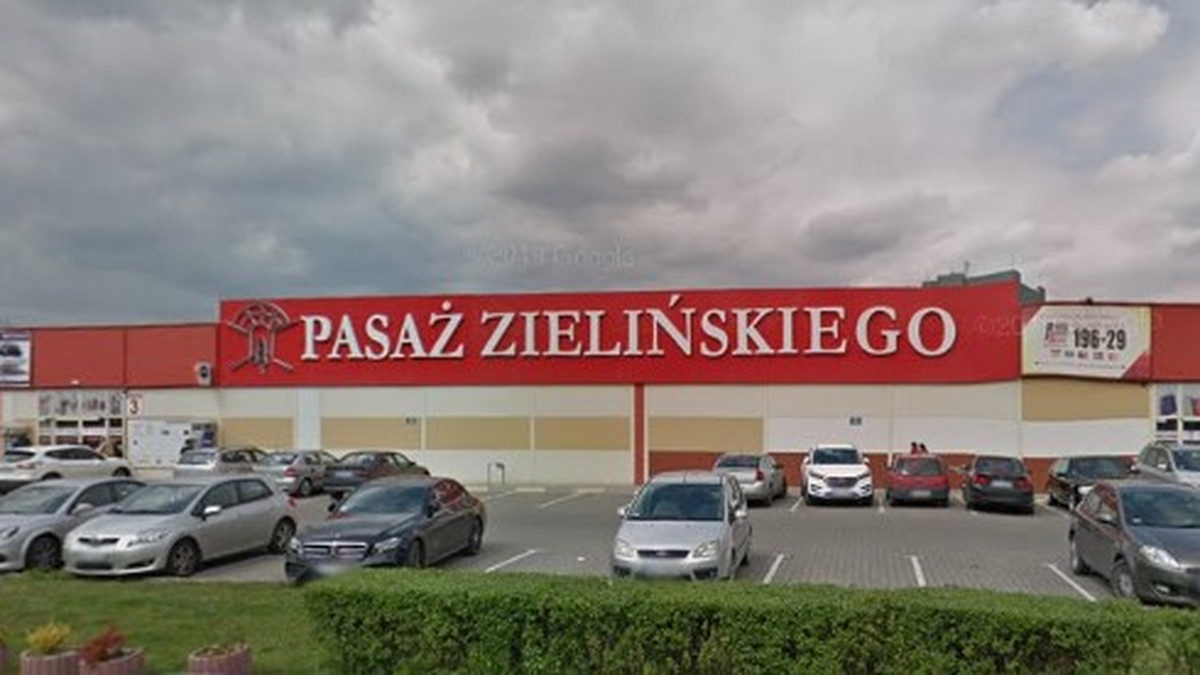 Pasaż Zielińskiego we Wrocławiu. Parking, cennik, godziny otwarcia -  Wiadomości