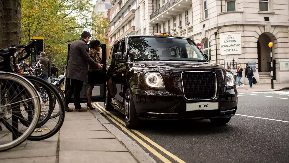 Znane z Londynu czarne taksówki trafią do Japonii