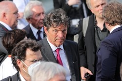 Ambasador Niemiec: Flagi opuszczone do połowy masztów na znak głębokiego bólu i wstydu