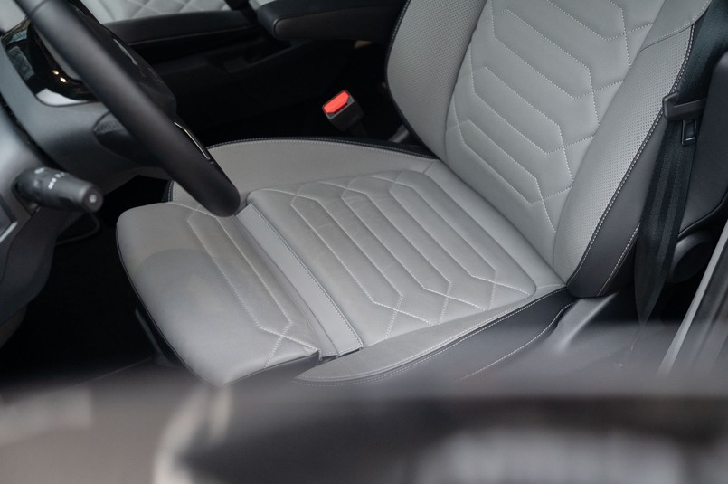 Ford E-Tourneo Custom