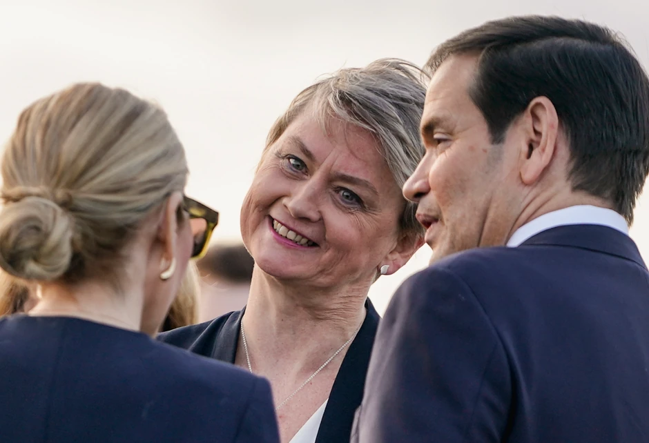 Ivet Kuper, američki državni sekretar Marko Rubio i njegova supruga Dženet u Londonu 16. septembra