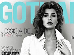 Laska Justina wreszcie pokazuje boskie ciało