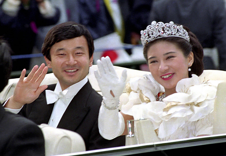 Przejazd księcia Naruhito i księżnej Masako przez Tokio (9 czerwca 1993 r.)