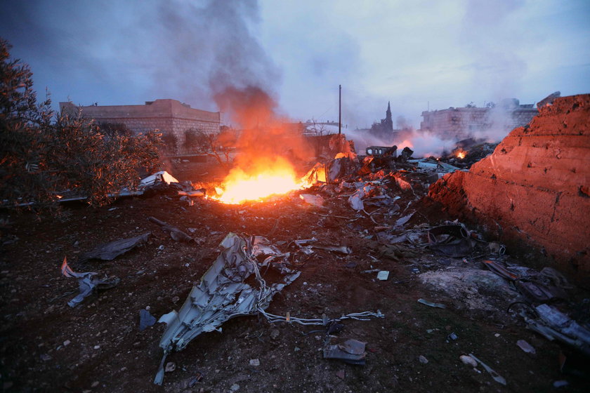 Sarqeb, Syria. Rebelianci zestrzelili rosyjski samolot szturmowy Su-25