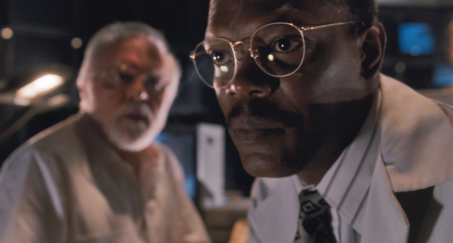 Samuel L. Jackson i Richard Attenborough w filmie 'Park Jurajski 3D'