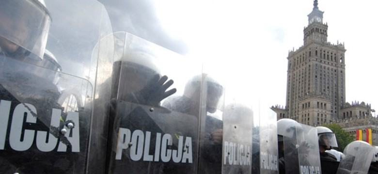 Policja w KDT: Za poźno i za słabo