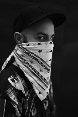 Woodkid wraca do kraju przodków. Jedyny koncert w Polsce [ZDJĘCIA]