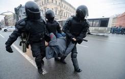 Młodzi Rosjanie dostaną azyl w Niemczech? 'Sorry, ale najpierw powinni obalić Putina i jego rasistowski reżim'