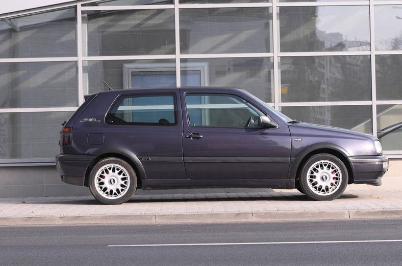 Volkswagen Golf III 1.8 GT: Dynamiczny staruszek