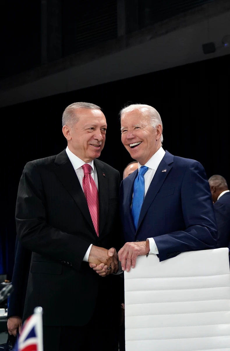 Erdogan i Bajden na samitu NATO