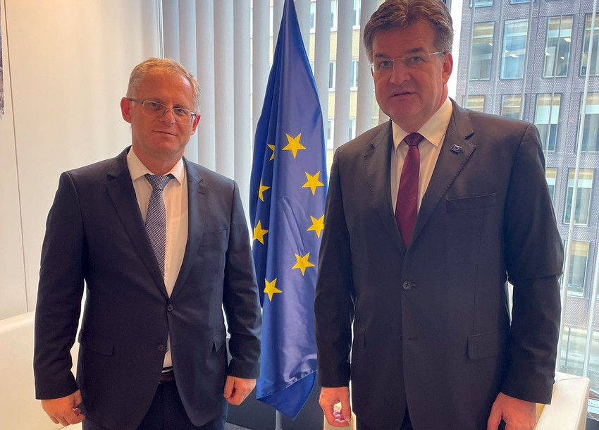 Besnik Bisljimi Miroslav Lajčak