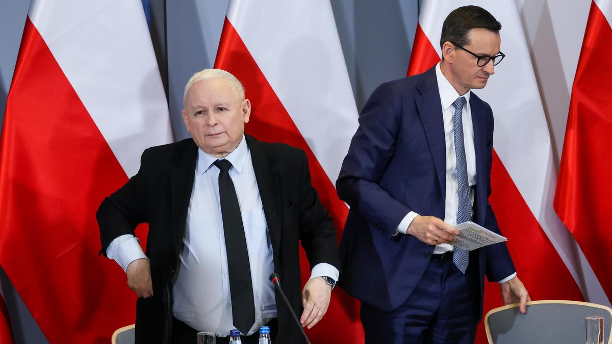 Prezes PiS Jarosław Kaczyński i Mateusz Morawiecki