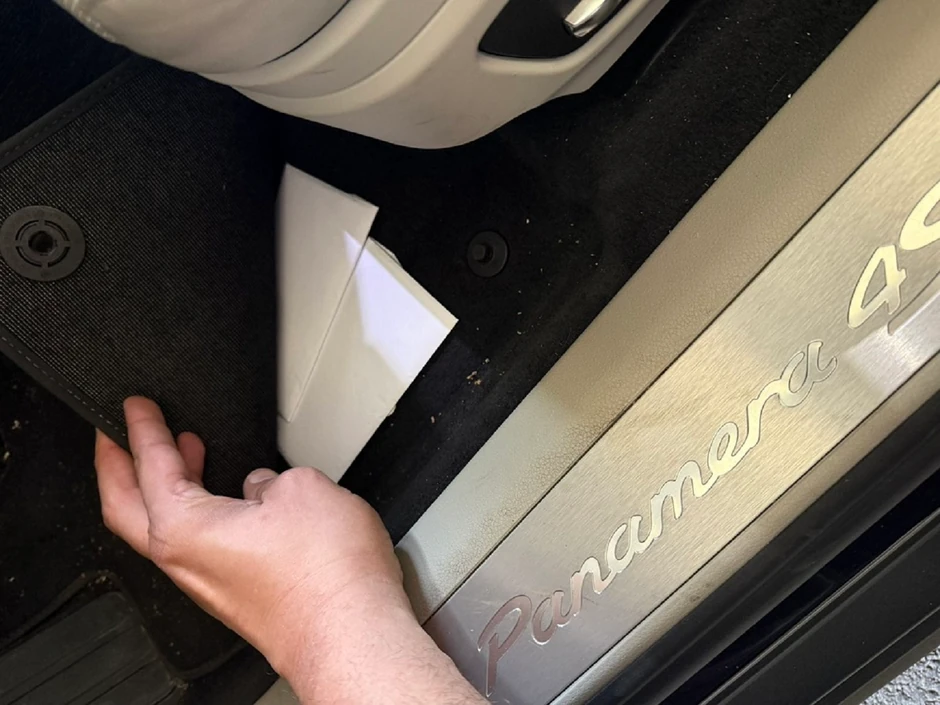 Zaplena granični prelaz Gradina