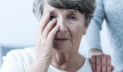 Opieka nad osobą z chorobą Alzheimera - o czym należy pamiętać?