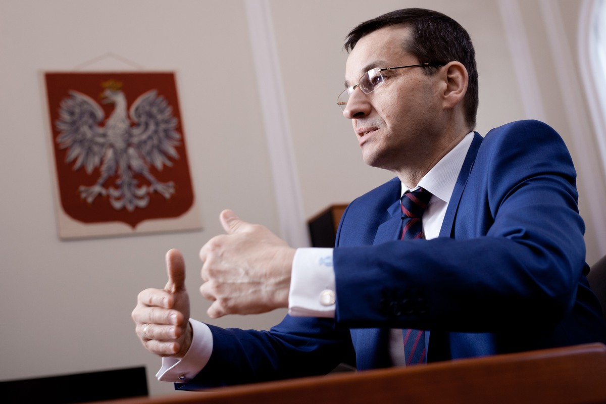Rząd się sam wykształci, czyli jak premier posyła dzieci do prywatnych szkół [OPINIA].