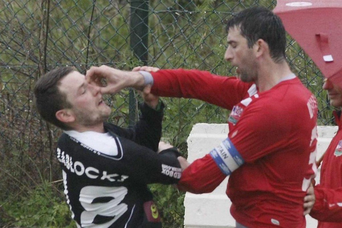 Lechiści pobili się z Rosjanami. Zobacz to!