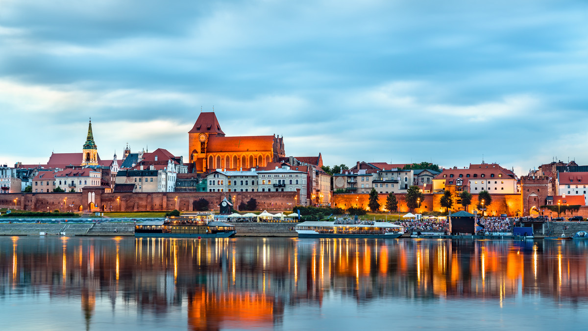 Toruń na weekend: imprezy, żużel i architektura. Co warto zobaczyć w Toruniu