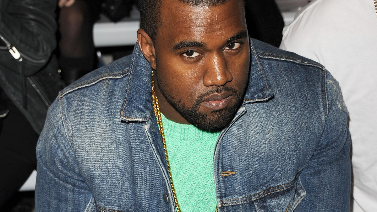 Kanye West zadebiutował na szczycie brytyjskiej listy sprzedaży ze swoim najnowszym longplayem zatytułowanym "Yeezus".