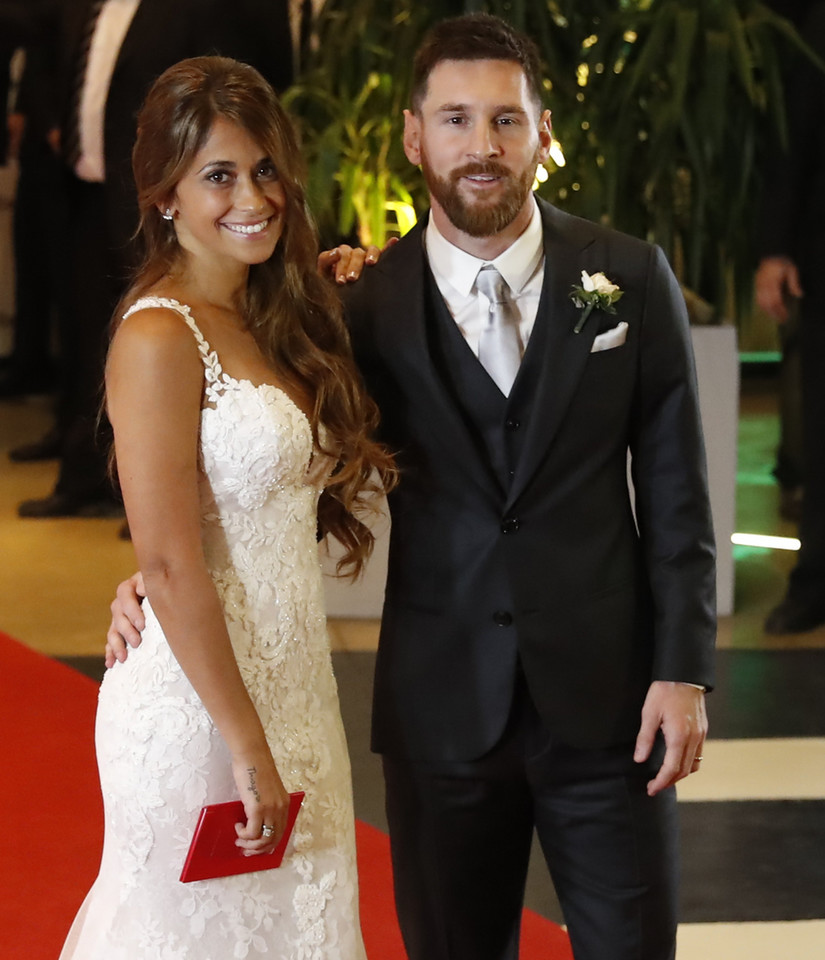 Lionel Messi wziął ślub z piękną narzeczoną Antonellą Roccuzzo. Mamy zdjęcia!